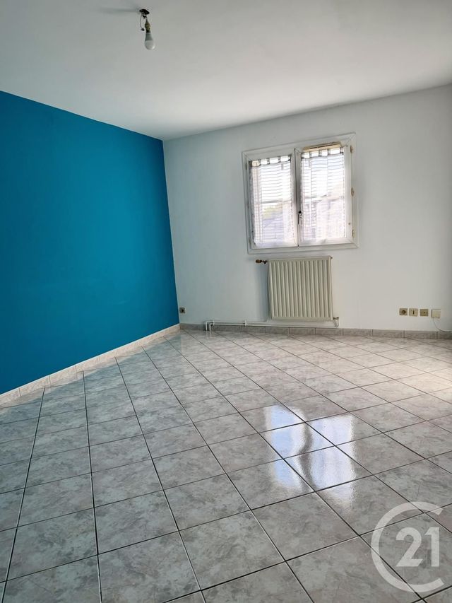 Appartement F1 à louer - 1 pièce - 36.57 m2 - MOISSELLES - 95 - ILE-DE-FRANCE - Century 21 Osmose