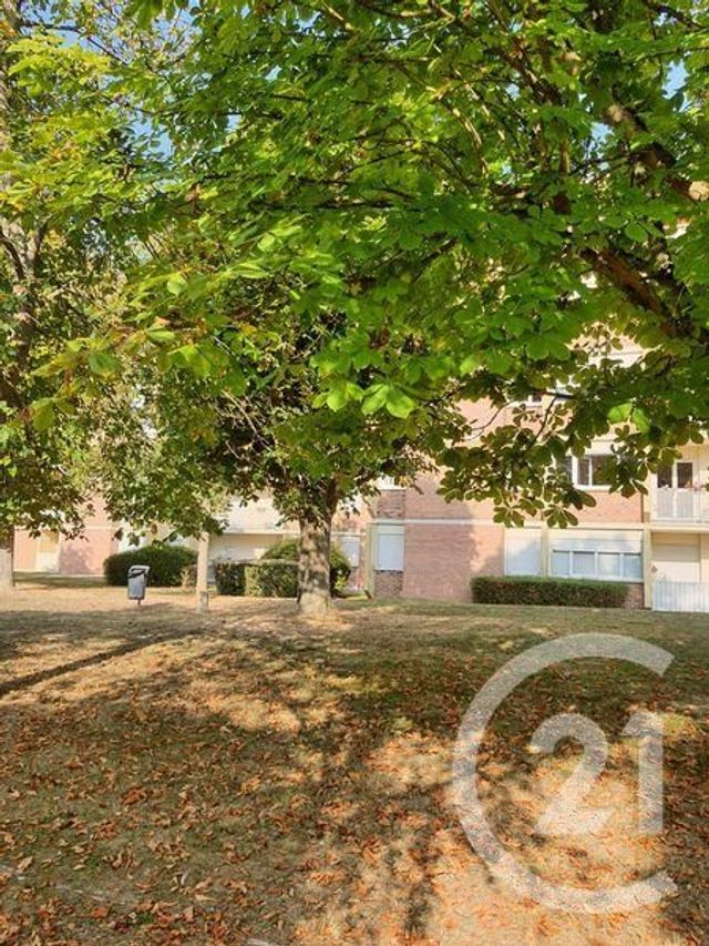 Afficher la photo en grand Appartement F5 à vendre - 5 pièces - 104.6 m2 - EZANVILLE - 95 - ILE-DE-FRANCE - Century 21 Osmose