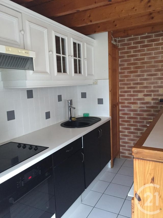 Appartement F2 à louer - 2 pièces - 29.53 m2 - ATTAINVILLE - 95 - ILE-DE-FRANCE - Century 21 Osmose Appartement F2 à louer - 2 pièces - 29.53 m2 - ATTAINVILLE - 95 - ILE-DE-FRANCE - Century 21 Osmose
