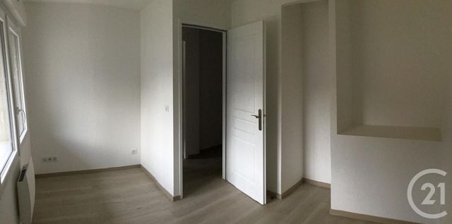 Afficher la photo en grand Appartement Duplex à louer - 5 pièces - 84.1 m2 - MAFFLIERS - 95 - ILE-DE-FRANCE - Century 21 Osmose