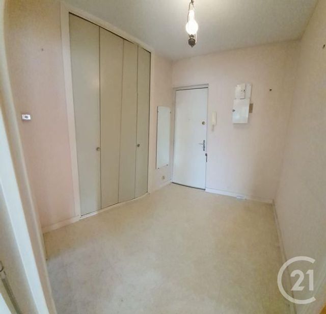 Afficher la photo en grand Appartement F3 à vendre - 3 pièces - 68.0 m2 - DOMONT - 95 - ILE-DE-FRANCE - Century 21 Osmose