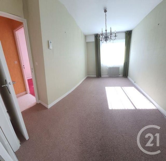 Afficher la photo en grand Appartement F3 à vendre - 3 pièces - 68.0 m2 - DOMONT - 95 - ILE-DE-FRANCE - Century 21 Osmose