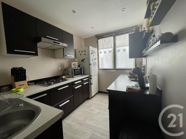 Appartement F4 à vendre - 4 pièces - 67.81 m2 - DOMONT - 95 - ILE-DE-FRANCE - Century 21 Osmose Appartement F4 à vendre - 4 pièces - 67.81 m2 - DOMONT - 95 - ILE-DE-FRANCE - Century 21 Osmose