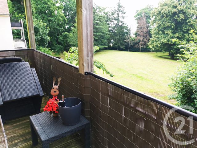 Afficher la photo en grand Appartement T3 à vendre - 3 pièces - 62.59 m2 - MAFFLIERS - 95 - ILE-DE-FRANCE - Century 21 Osmose