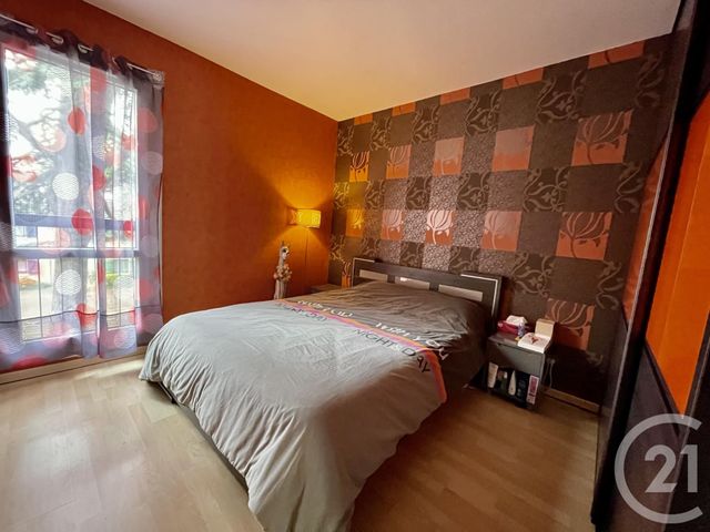 Appartement F5 à vendre - 5 pièces - 78.78 m2 - DOMONT - 95 - ILE-DE-FRANCE - Century 21 Osmose Appartement F5 à vendre - 5 pièces - 78.78 m2 - DOMONT - 95 - ILE-DE-FRANCE - Century 21 Osmose
