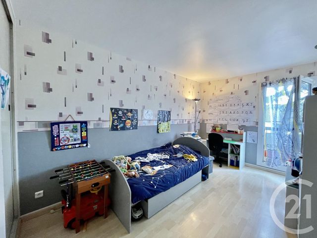 Appartement F5 à vendre - 5 pièces - 78.78 m2 - DOMONT - 95 - ILE-DE-FRANCE - Century 21 Osmose Appartement F5 à vendre - 5 pièces - 78.78 m2 - DOMONT - 95 - ILE-DE-FRANCE - Century 21 Osmose