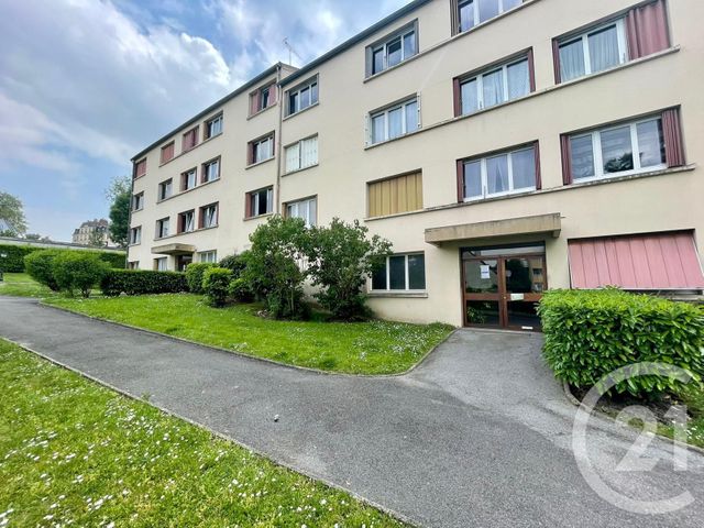 Appartement F4 à vendre - 4 pièces - 84.0 m2 - DOMONT - 95 - ILE-DE-FRANCE - Century 21 Osmose Appartement F4 à vendre - 4 pièces - 84.0 m2 - DOMONT - 95 - ILE-DE-FRANCE - Century 21 Osmose