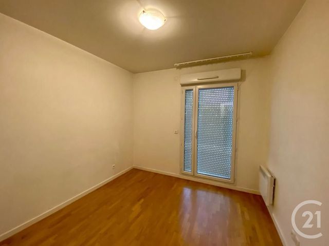 Afficher la photo en grand Appartement F3 à vendre - 3 pièces - 68.05 m2 - MONTMORENCY - 95 - ILE-DE-FRANCE - Century 21 Osmose