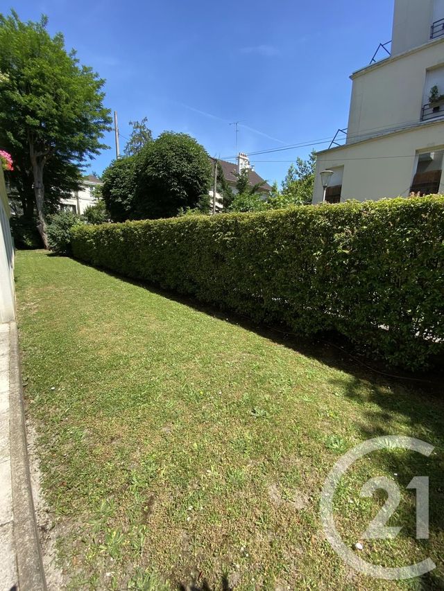 Afficher la photo en grand Appartement F3 à vendre - 3 pièces - 68.05 m2 - MONTMORENCY - 95 - ILE-DE-FRANCE - Century 21 Osmose
