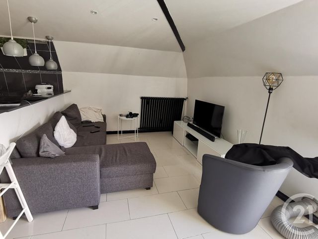 Afficher la photo en grand Appartement F2 à vendre - 2 pièces - 38.5 m2 - MAFFLIERS - 95 - ILE-DE-FRANCE - Century 21 Osmose