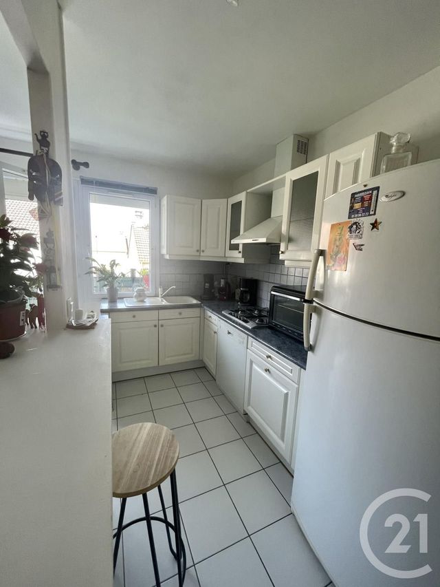Afficher la photo en grand Appartement F2 à vendre - 2 pièces - 47.02 m2 - DOMONT - 95 - ILE-DE-FRANCE - Century 21 Osmose