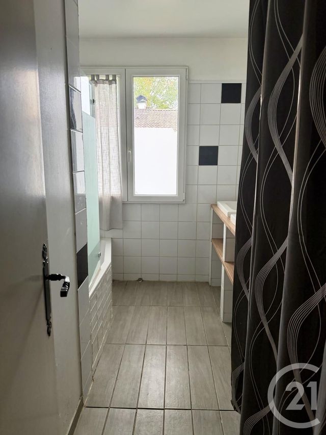 maison à louer - 4 pièces - 79.3 m2 - MOISSELLES - 95 - ILE-DE-FRANCE - Century 21 Osmose