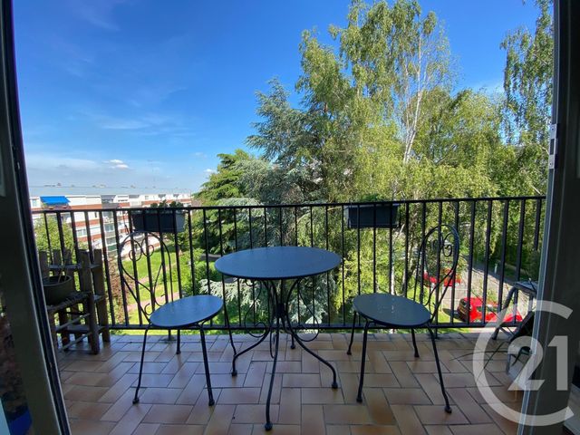 Appartement F5 à vendre - 5 pièces - 93.0 m2 - DOMONT - 95 - ILE-DE-FRANCE - Century 21 Osmose