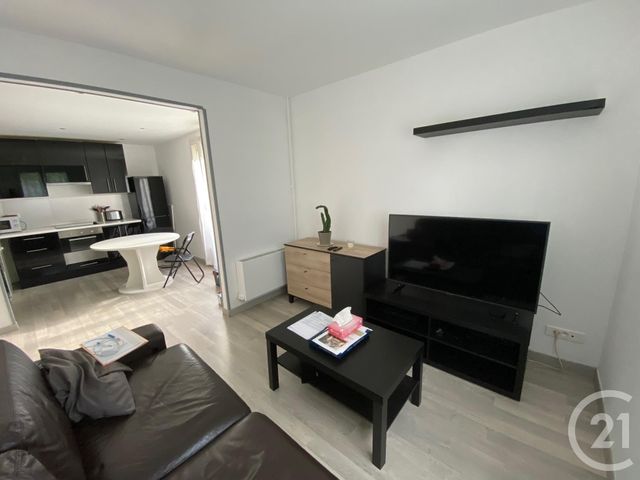 Appartement F2 à louer - 2 pièces - 46.68 m2 - TAVERNY - 95 - ILE-DE-FRANCE - Century 21 Osmose