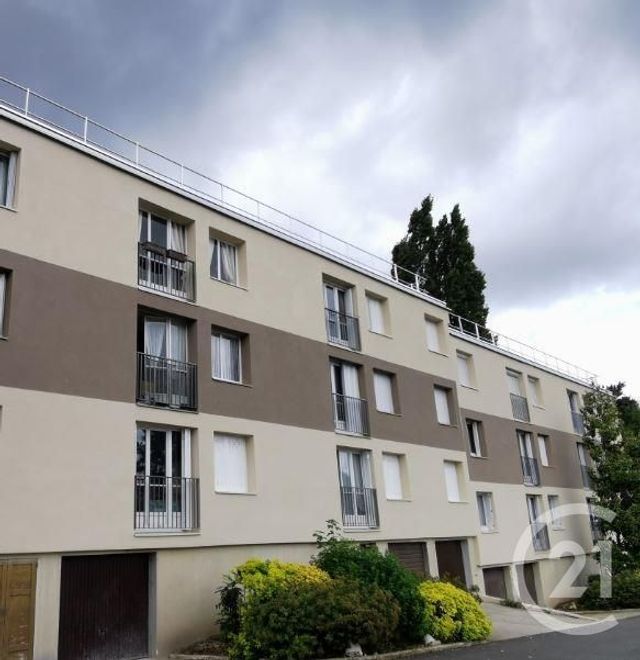 Appartement F5 à vendre - 5 pièces - 81.0 m2 - DOMONT - 95 - ILE-DE-FRANCE - Century 21 Osmose