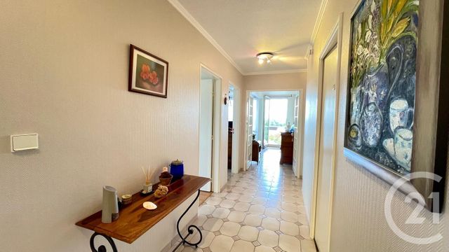 Afficher la photo en grand Appartement F4 à vendre - 4 pièces - 77.51 m2 - DOMONT - 95 - ILE-DE-FRANCE - Century 21 Osmose