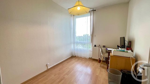 Afficher la photo en grand Appartement F4 à vendre - 4 pièces - 77.51 m2 - DOMONT - 95 - ILE-DE-FRANCE - Century 21 Osmose