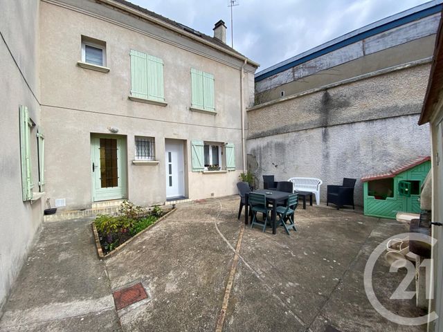 Appartement F2 à louer - 2 pièces - 28.17 m2 - MOISSELLES - 95 - ILE-DE-FRANCE - Century 21 Osmose