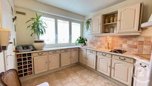 Appartement T3 à vendre - 3 pièces - 62.82 m2 - DOMONT - 95 - ILE-DE-FRANCE - Century 21 Osmose