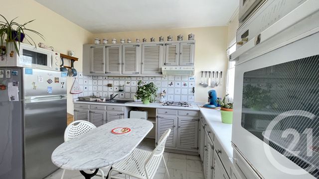 Afficher la photo en grand Appartement F4 à vendre - 4 pièces - 75.0 m2 - DOMONT - 95 - ILE-DE-FRANCE - Century 21 Osmose