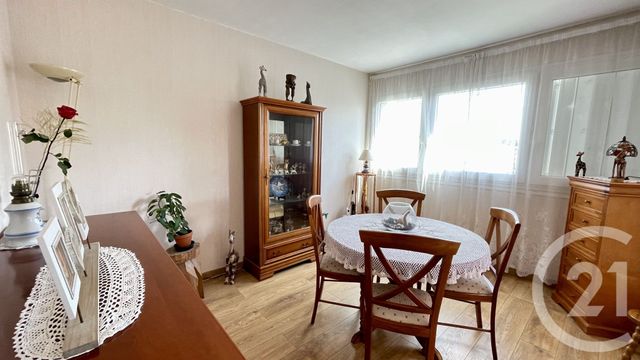 Afficher la photo en grand Appartement F4 à vendre - 4 pièces - 75.0 m2 - DOMONT - 95 - ILE-DE-FRANCE - Century 21 Osmose