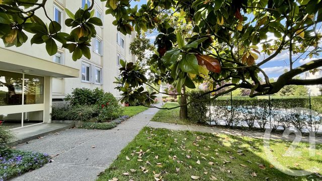 Appartement F4 à vendre - 5 pièces - 75.0 m2 - ECOUEN - 95 - ILE-DE-FRANCE - Century 21 Osmose