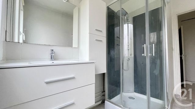 Appartement F2 à vendre - 2 pièces - 50.97 m2 - DOMONT - 95 - ILE-DE-FRANCE - Century 21 Osmose