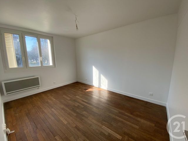 Appartement F3 à louer - 3 pièces - 56.28 m2 - ECOUEN - 95 - ILE-DE-FRANCE - Century 21 Osmose