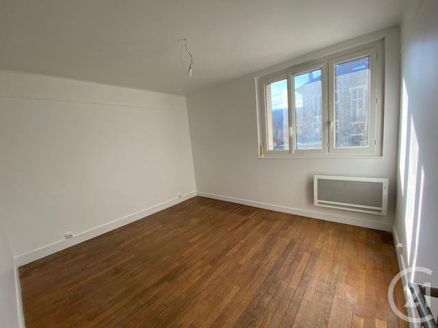 Appartement F3 à louer - 3 pièces - 56.28 m2 - ECOUEN - 95 - ILE-DE-FRANCE - Century 21 Osmose