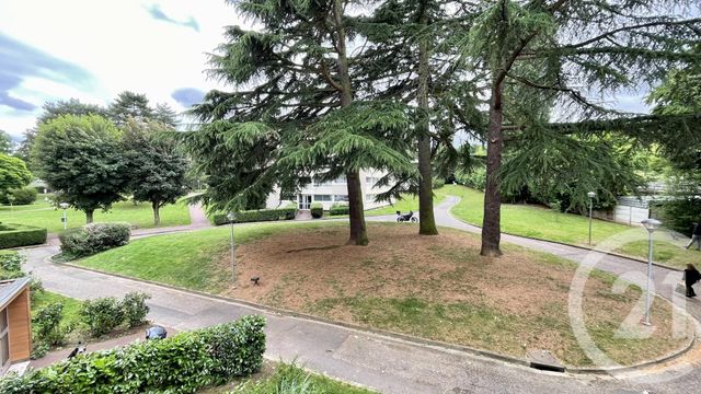 Appartement F3 à vendre - 4 pièces - 72.02 m2 - ECOUEN - 95 - ILE-DE-FRANCE - Century 21 Osmose