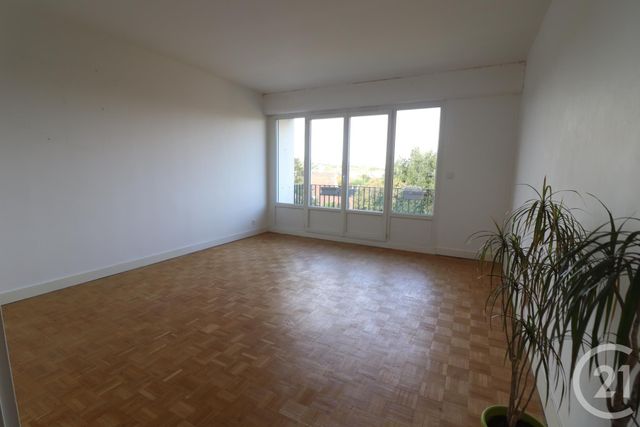 Appartement T3 à vendre - 3 pièces - 63.5 m2 - DOMONT - 95 - ILE-DE-FRANCE - Century 21 Osmose