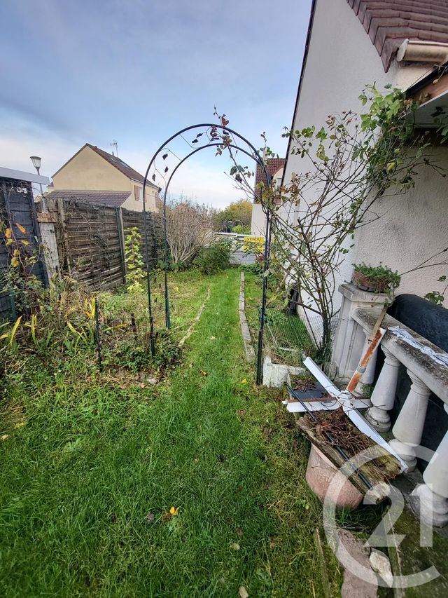 Afficher la photo en grand maison à vendre - 5 pièces - 75.0 m2 - 95 - ILE-DE-FRANCE - Century 21 Osmose