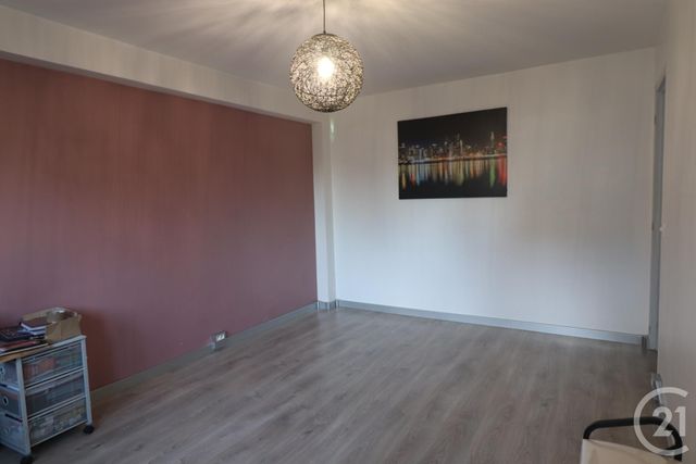 Appartement T3 à vendre - 3 pièces - 55.6 m2 - EZANVILLE - 95 - ILE-DE-FRANCE - Century 21 Osmose