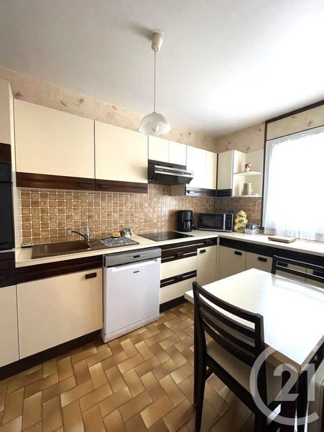 Appartement F4 à vendre - 4 pièces - 76.83 m2 - SANNOIS - 95 - ILE-DE-FRANCE - Century 21 Osmose