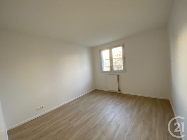 Appartement F3 à louer - 3 pièces - 64.43 m2 - DOMONT - 95 - ILE-DE-FRANCE - Century 21 Osmose