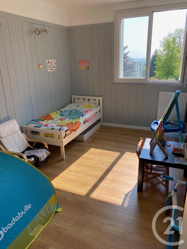 Appartement F5 à louer - 5 pièces - 81.0 m2 - DOMONT - 95 - ILE-DE-FRANCE - Century 21 Osmose