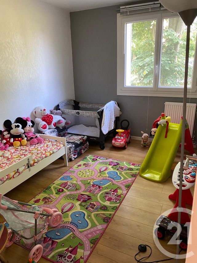 Appartement F5 à louer - 5 pièces - 81.0 m2 - DOMONT - 95 - ILE-DE-FRANCE - Century 21 Osmose