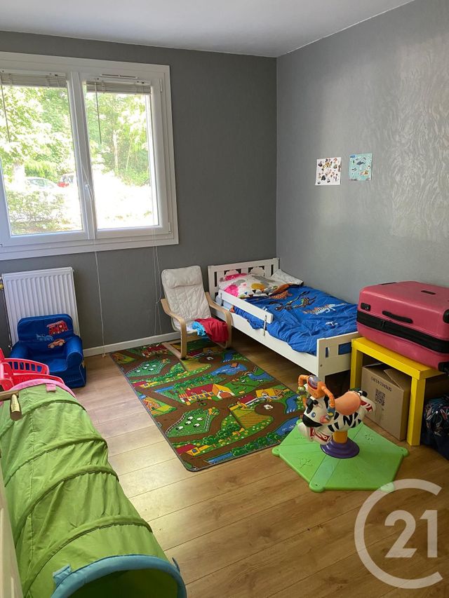 Appartement F5 à louer - 5 pièces - 81.0 m2 - DOMONT - 95 - ILE-DE-FRANCE - Century 21 Osmose