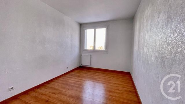 Appartement F5 à vendre - 5 pièces - 81.0 m2 - DOMONT - 95 - ILE-DE-FRANCE - Century 21 Osmose
