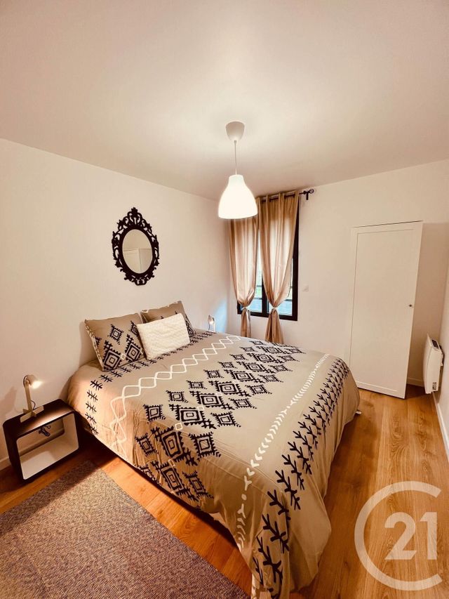 Appartement F3 à louer - 3 pièces - 52.9 m2 - LUZARCHES - 95 - ILE-DE-FRANCE - Century 21 Osmose