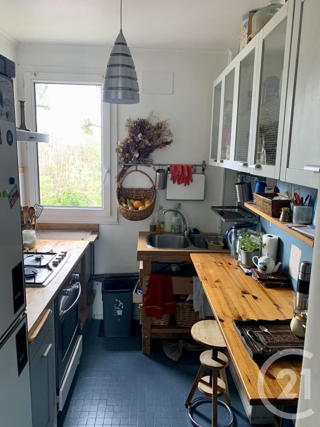 Appartement F4 à vendre - 4 pièces - 62.67 m2 - DOMONT - 95 - ILE-DE-FRANCE - Century 21 Osmose