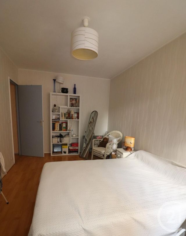 Appartement T3 à vendre - 3 pièces - 74.36 m2 - EZANVILLE - 95 - ILE-DE-FRANCE - Century 21 Osmose
