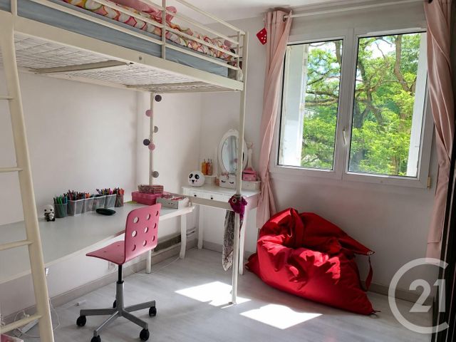 Appartement F4 à vendre - 4 pièces - 66.0 m2 - DOMONT - 95 - ILE-DE-FRANCE - Century 21 Osmose