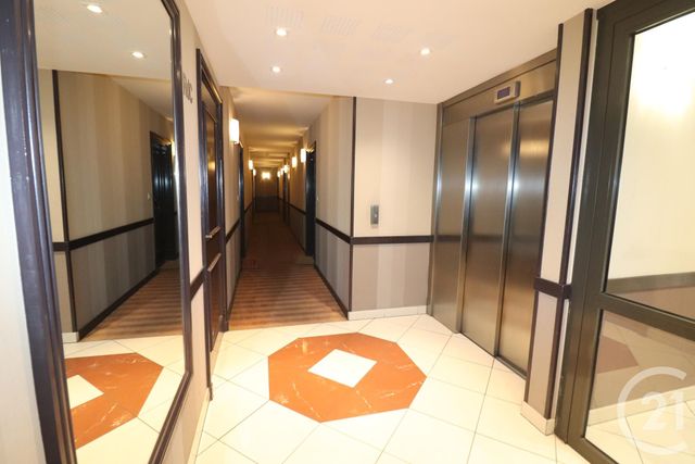 Appartement F2 à louer - 2 pièces - 40.17 m2 - MOISSELLES - 95 - ILE-DE-FRANCE - Century 21 Osmose