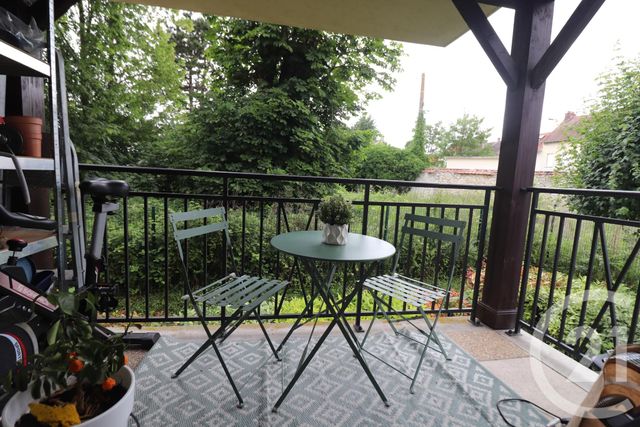 Appartement F2 à louer - 2 pièces - 40.17 m2 - MOISSELLES - 95 - ILE-DE-FRANCE - Century 21 Osmose
