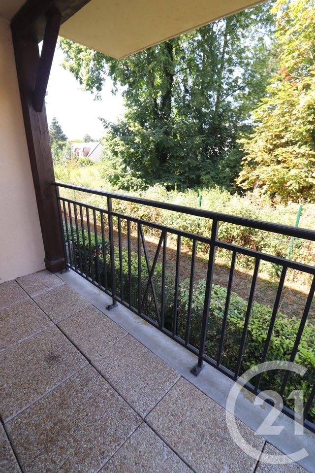 Appartement F2 à louer - 2 pièces - 40.17 m2 - MOISSELLES - 95 - ILE-DE-FRANCE - Century 21 Osmose