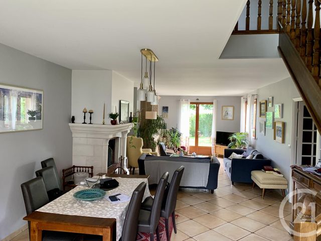 maison à vendre - 6 pièces - 160.0 m2 - BOUFFEMONT - 95 - ILE-DE-FRANCE - Century 21 Osmose