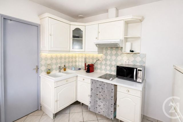 Appartement à louer - 2 pièces - 26.42 m2 - ST PRIX - 95 - ILE-DE-FRANCE - Century 21 Osmose
