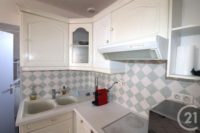 Appartement à louer - 2 pièces - 26.42 m2 - ST PRIX - 95 - ILE-DE-FRANCE - Century 21 Osmose