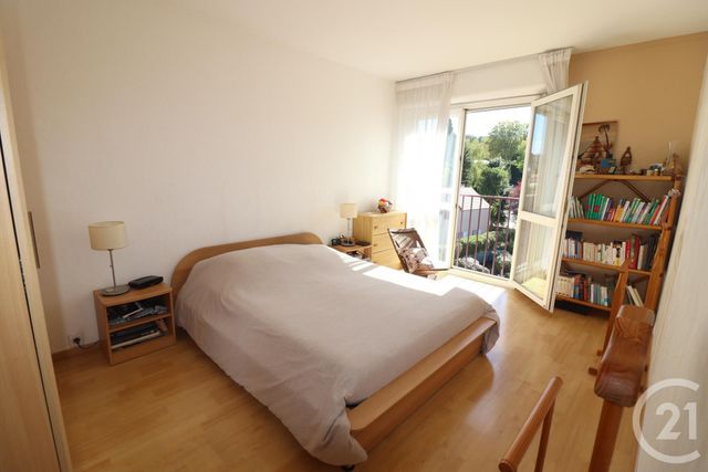 Appartement F4 à vendre - 4 pièces - 78.0 m2 - ECOUEN - 95 - ILE-DE-FRANCE - Century 21 Osmose